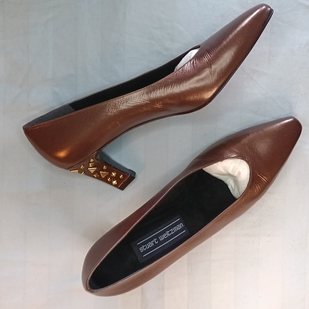 Stuart Weitzman, Stardust Cornich, Brown w/ gold studded heel, size 9 aa